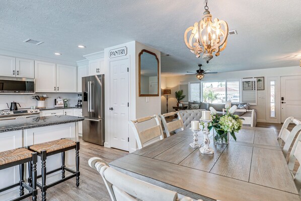 Hús (3 Bedrooms) | Að innan