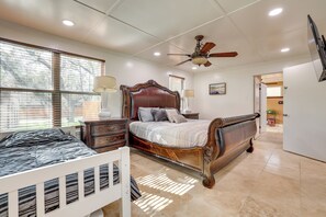บ้านพัก (4 Bedrooms) | ภายใน