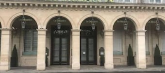 Appartement D'exception Type Chalet Avec vue sur les Toits Saint Honoré / Louvre