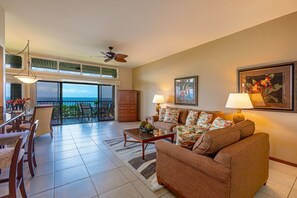 Lakás, 2 hálószobával | Nappalirész | Okostévé