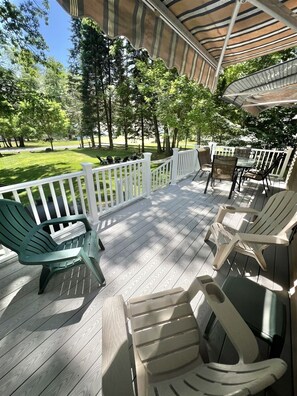 House, 3 Bedrooms | Property grounds
