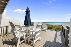 Townhome, 4 Bedrooms | Outdoor dining - Oceans 2 4 Bedroom Condo by RedAwning (Pine Knoll Shores)