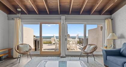 Oceans 2 4 Bedroom Condo by RedAwning