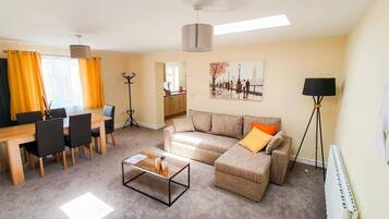 Apartment | Living area