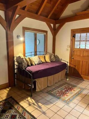 Interior - Green Mountain House (Reading)