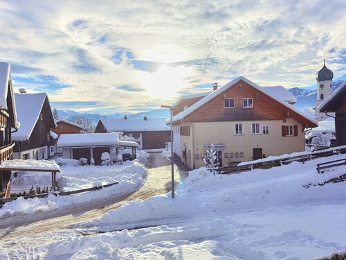 Ferien-Apartment "Sonnenschein" - Freizeit und Erholung im Allgäu.