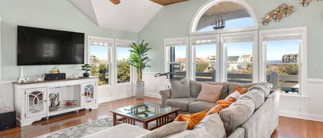 Een televisie en een tafeltennistafel