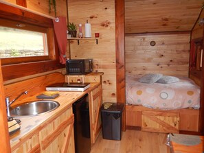 1 chambre, accès au Wi-Fi (inclus), literie fournie