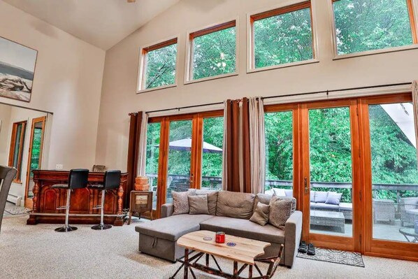 リビング エリア