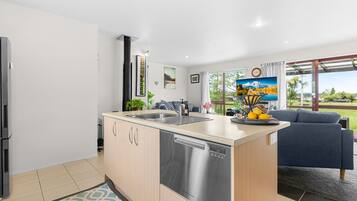 Fridge, dishwasher, toaster, cookware/dishes/utensils