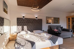 Estúdio família, vista para a montanha, ao lado da montanha (Wellness Paradise House Tim) | 3 quartos, Wi-Fi de cortesia, roupa de cama