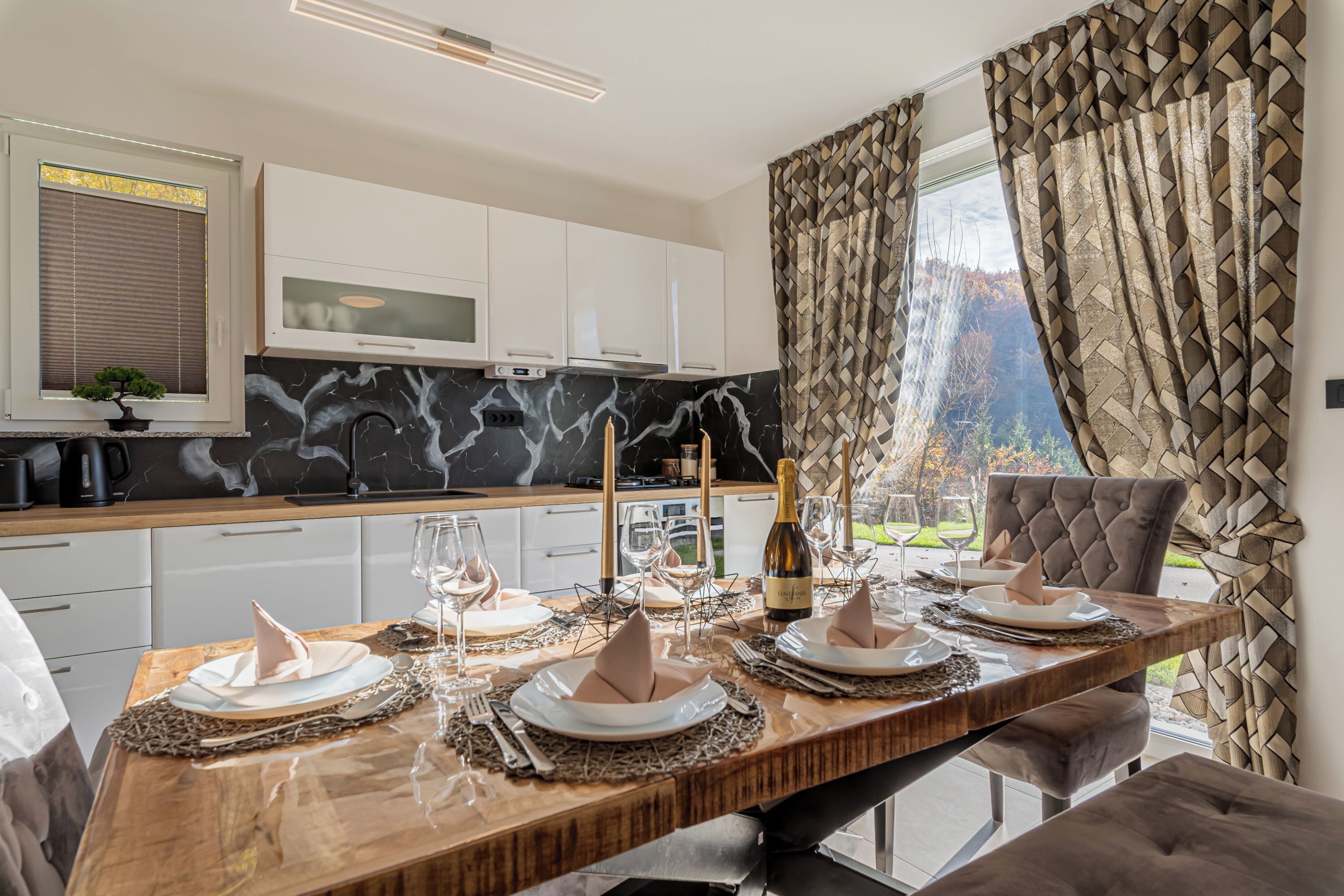 Family House, 3 Bedrooms, 2 Bathrooms (Villa Taja Nature Retreat) | Private kitchen
