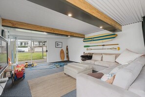 TV - Tee & Tide Retreat – Your Ultimate Goolwa Getaway (Goolwa South)
