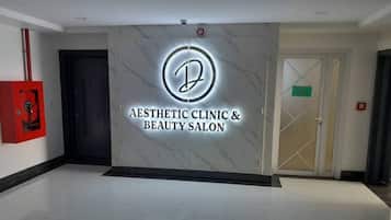 Body treatments, facials, 1 treatment room, manicures and pedicures