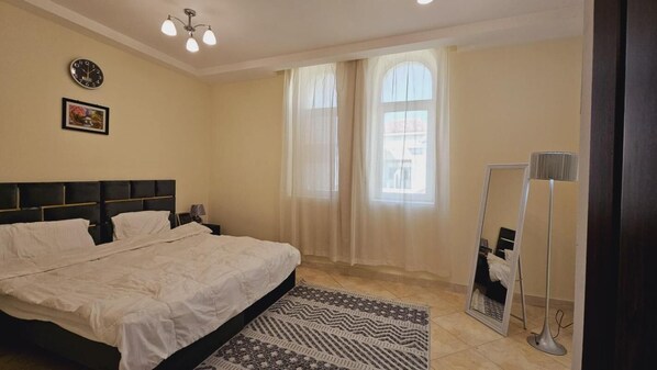 4 bedrooms - Perfect Vacation With 3bhk Villa (Dubai)