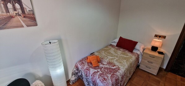 3 Schlafzimmer, Bügeleisen/Bügelbrett, WLAN, Bettwäsche