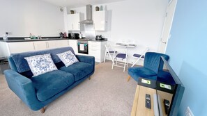 Signature Apartment, Multiple Beds, Kitchen | Living area