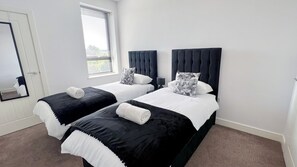 Premium Apartment, Multiple Beds, Kitchen