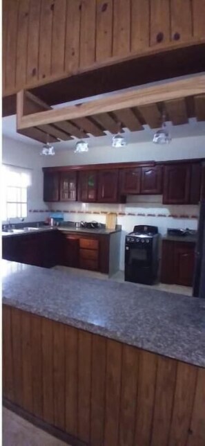 Private kitchen - A wonderful home in the land of eternal spring. 1BDRM 1 (Jarabacoa)