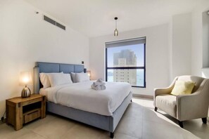 Apartment | 4 bedrooms, free WiFi, bed sheets - Jbr Sea View Captivating 4-bed Apartment in Dubai (Dubai)