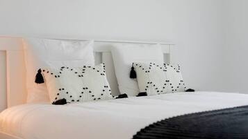 3 bedrooms, iron/ironing board, travel crib, WiFi