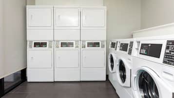 Ruang laundry