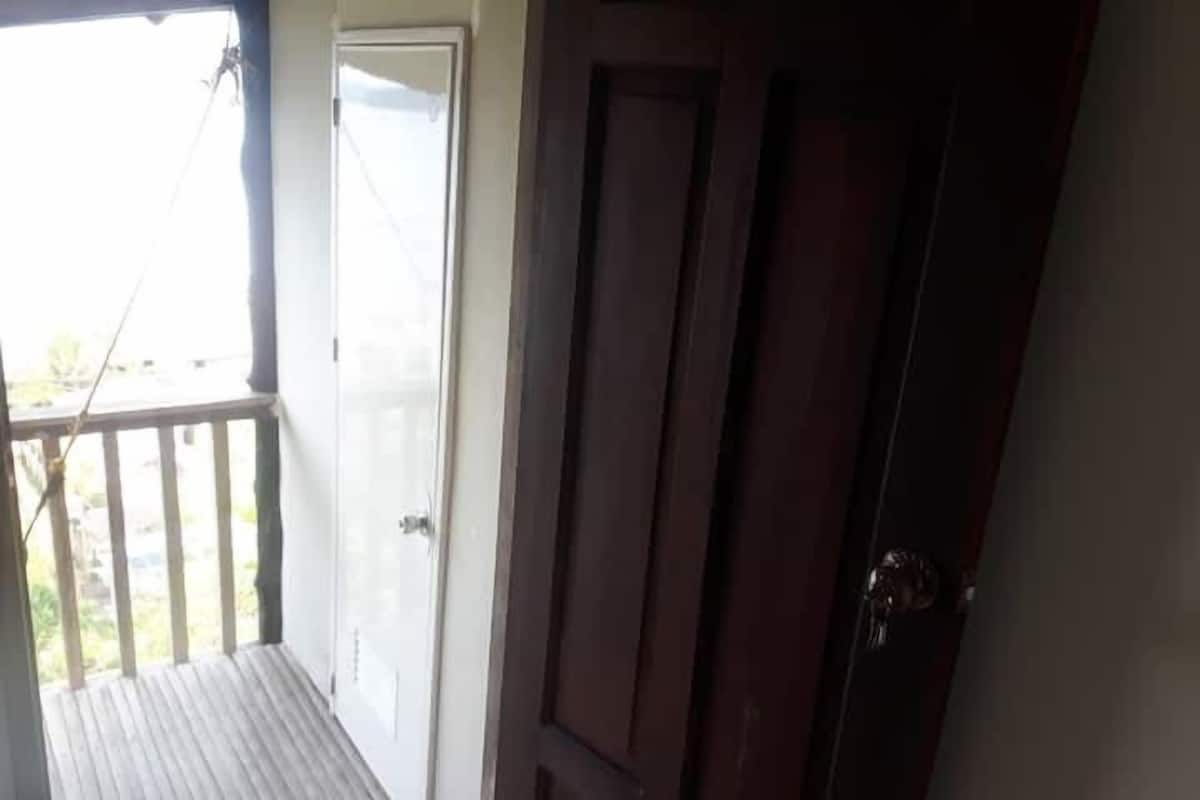 Standard Oda | 1 yatak odası, çarşaf takımı