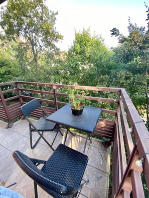 Outdoor dining - Nature in Paris
(Créteil)
