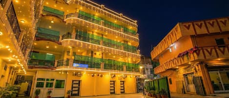 EntrĂ©e de lâhĂ©bergement