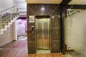 Elevator