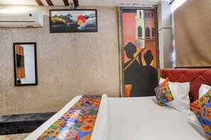 Egyptian cotton sheets, premium bedding, in-room safe, free WiFi - FabHotel P2 (Bhopal)