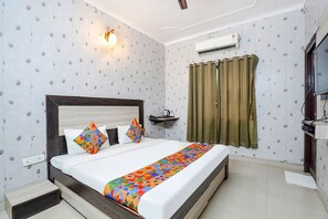 Deluxe-Zimmer | Bettwäsche aus ägyptischer Baumwolle, hochwertige Bettwaren, Zimmersafe