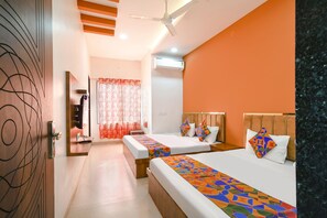 埃及棉床单、高档床上用品、客房内保险箱、免费 WiFi