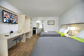 Blackout drapes, iron/ironing board, free WiFi, bed sheets - Weekly Inn (Jacksonville)