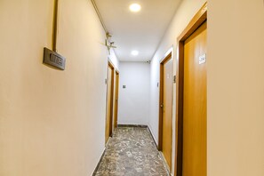 Lobby - FabHotel Krishna I (Kolkata)