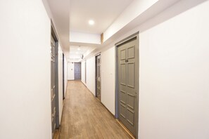 Lobby - Fabhotel Ramayana (Lucknow)