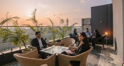 Fabhotel Prime K9 Crown