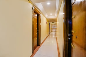 Lobby - Fabhotel Prime Three Star (Panvel)