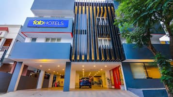 Fachada da propriedade