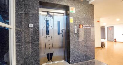 Fabhotel Welcome Inn