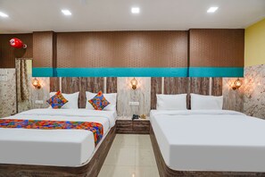 ファミリー ルーム キングベッド 1 台 | エジプト綿のシーツ、高級寝具、セーフティボックス (室内)、WiFi (無料)