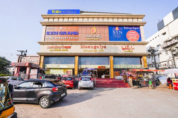 Exterior - Fabhotel Prime Syn Grand (Hyderabad)