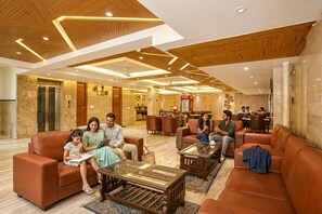 Lobby - FabHotel Green Lotus Star 17 (New Delhi)
