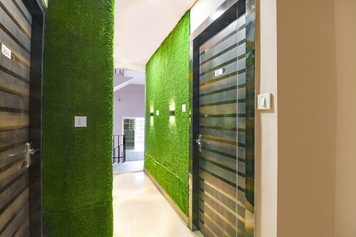 Fabhotel The Sunshine Residency
