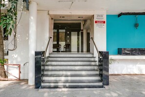 Entrada de la propiedad