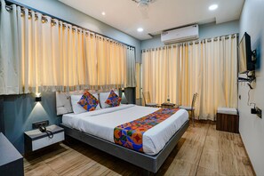 Egyptian cotton sheets, premium bedding, in-room safe, free WiFi - FabHotel Grand Inn Digha (Navi Mumbai)