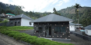 Exterior - Fabhotel Prime Moon Hill Resorts (Devikolam)