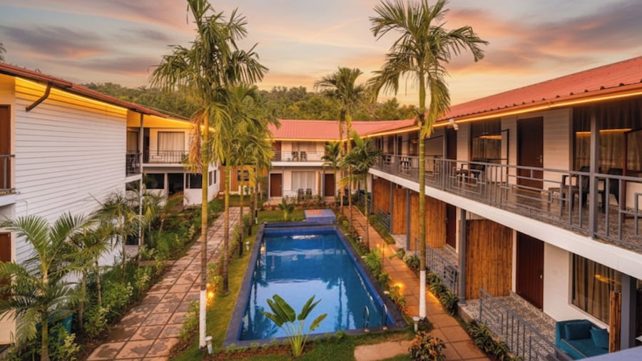 FabHotel Morjim Bliss - Nr. Morjim & Ashwem Beach