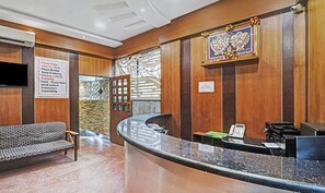 Reception - Fabexpress The Trinity Woods (Bengaluru)