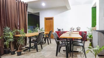 Nhà hàng